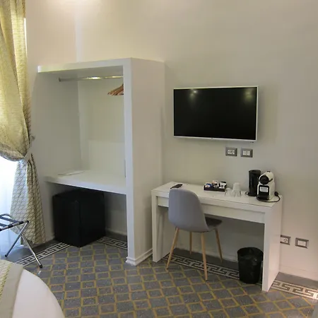 Πανσιόν Collina 2*