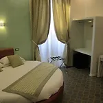 Collina 2* Rome