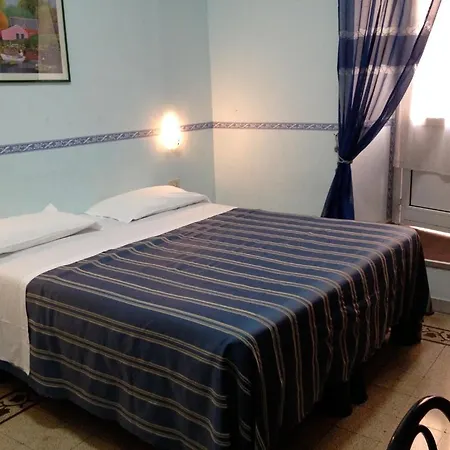 Collina 2* Rome