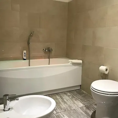 Collina Guest house 2*